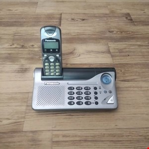 تلفن بیسیم پاناسونیک KX-TCD 715 ( استوک )